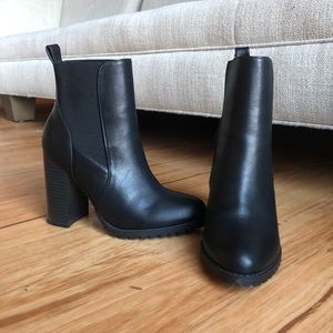Black Booties NWOT